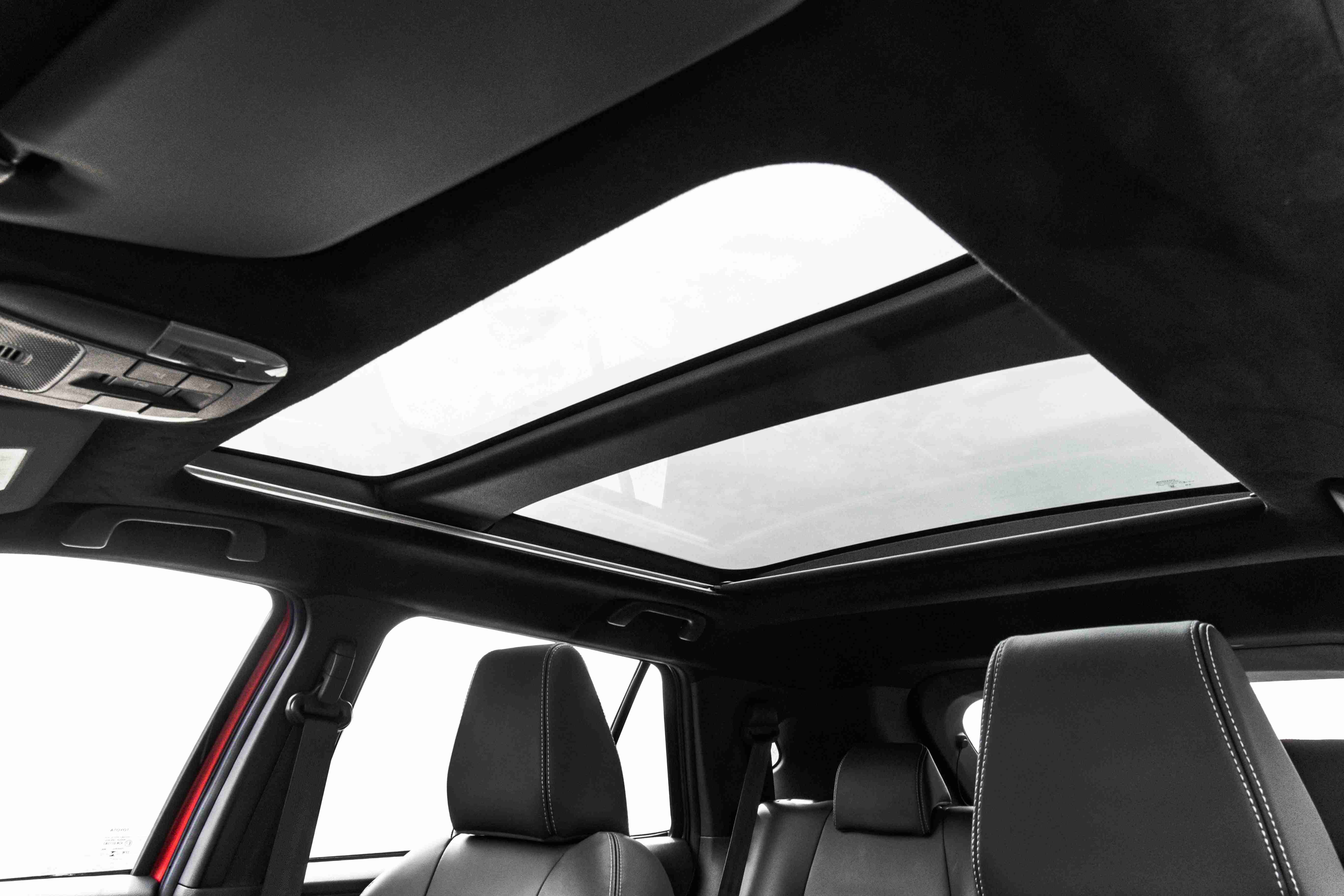 Toyota Yaris Cross Techo Panorámico